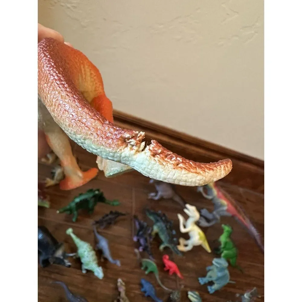 Lot Of‎ Assorted Small Plastic Dinosaur Toy Figures Various Sizes